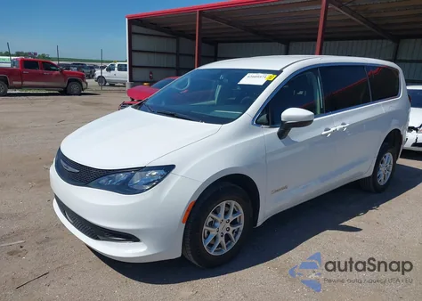 2022 Chrysler Voyager Lx из США, поврежденный, VIN 2C4RC1CG5NR105465